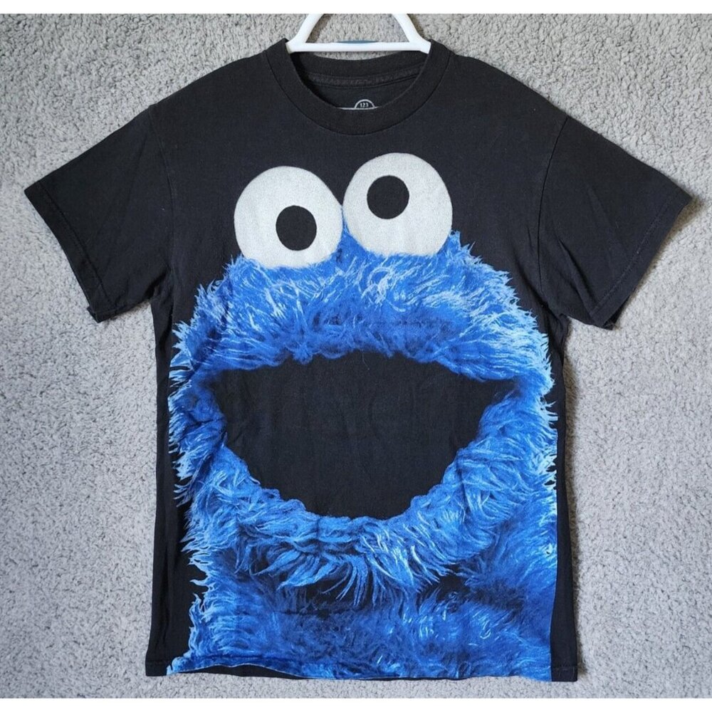 Sesame Street Cookie Monster Shadow Blackout Big Graphic T Shirt Size Small